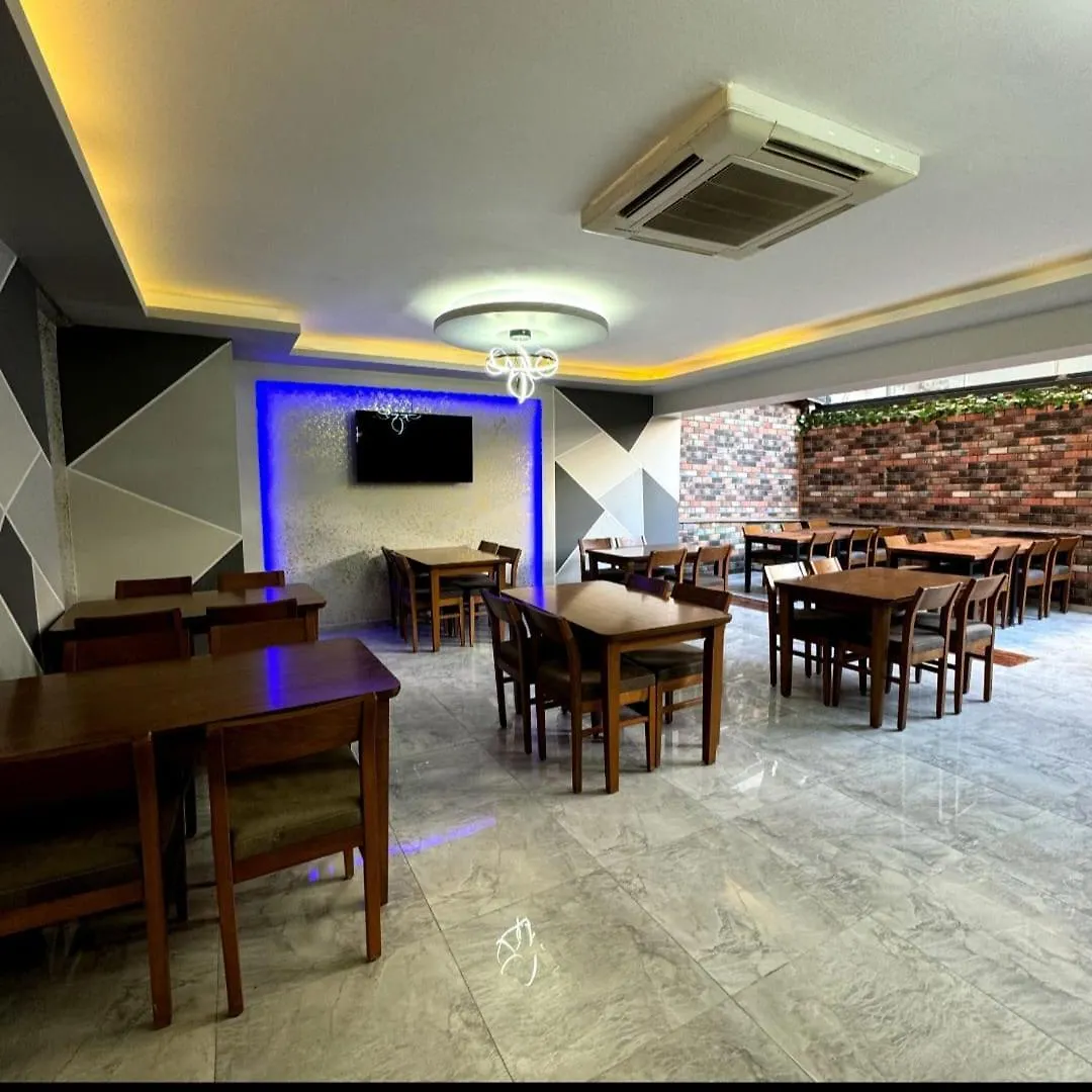 Mojo Otel 伊兹密尔 3*,  土耳其